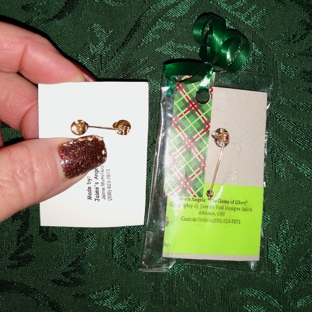 2 Music Theme Brooch Pins - Picture 6 of 15